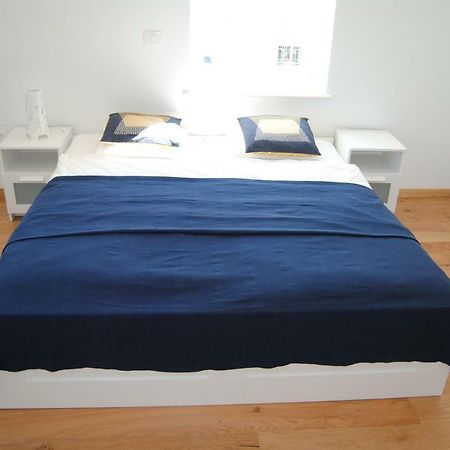 Apartment With Free Parking Ljubljana Luaran gambar