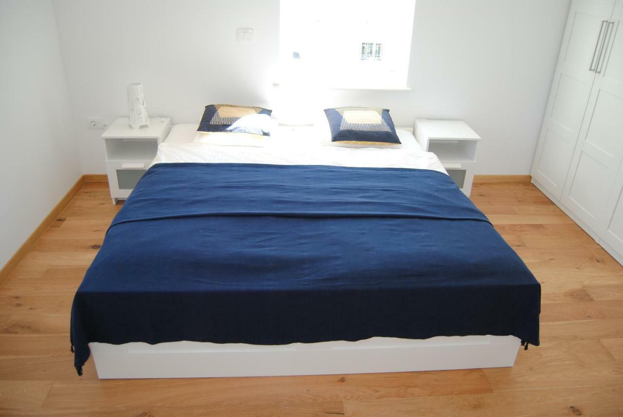 Apartment With Free Parking Ljubljana Luaran gambar