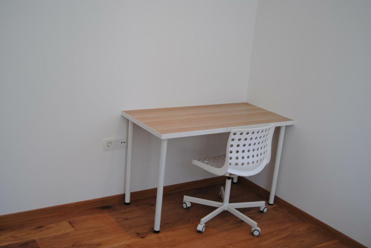 Apartment With Free Parking Ljubljana Luaran gambar