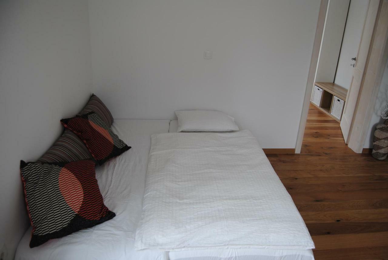 Apartment With Free Parking Ljubljana Luaran gambar